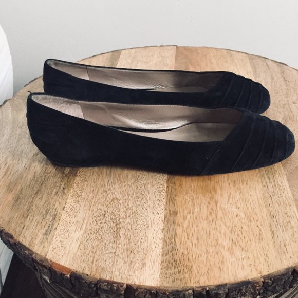Salvatore Ferragamo Black Suede Leather Flats Size 7.5 - Picture 3 of 8